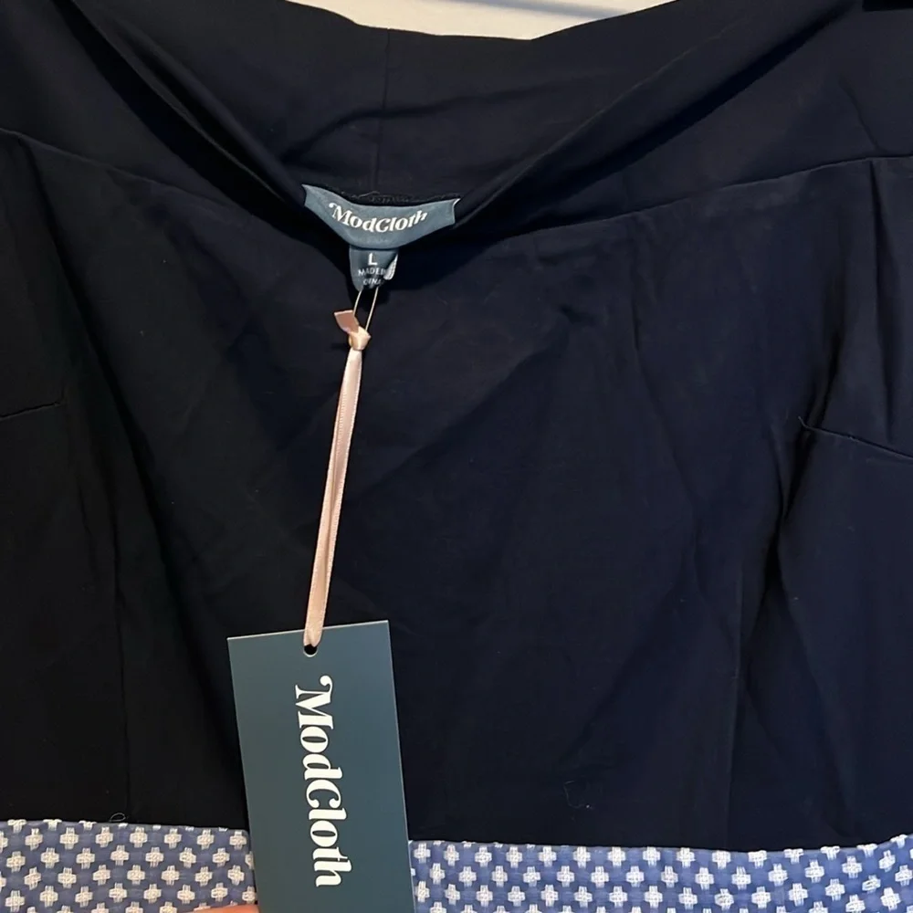 NWT Modcloth off the shoulder dress - Picture 5 of 11